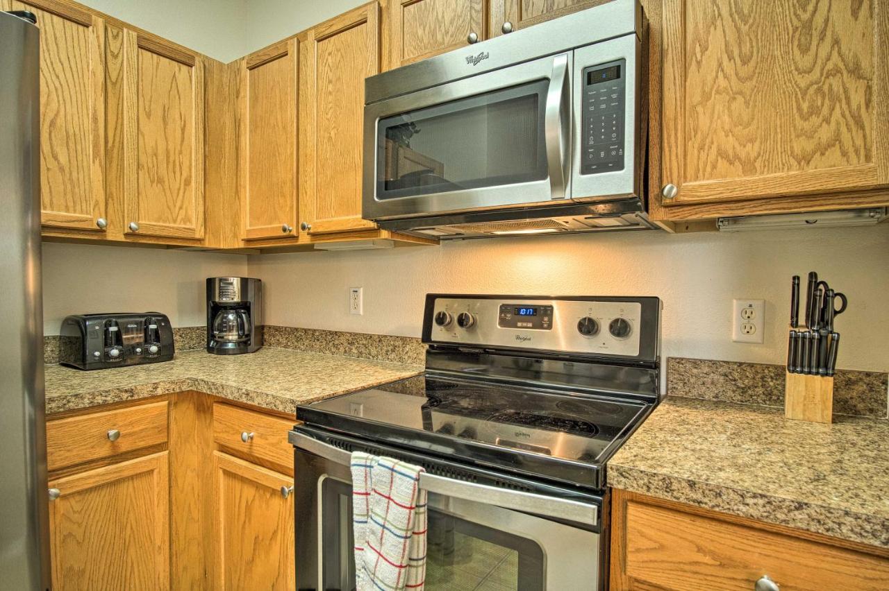 אורלנדו Quiet Condo With Balcony About 2 Miles To Disney World! מראה חיצוני תמונה