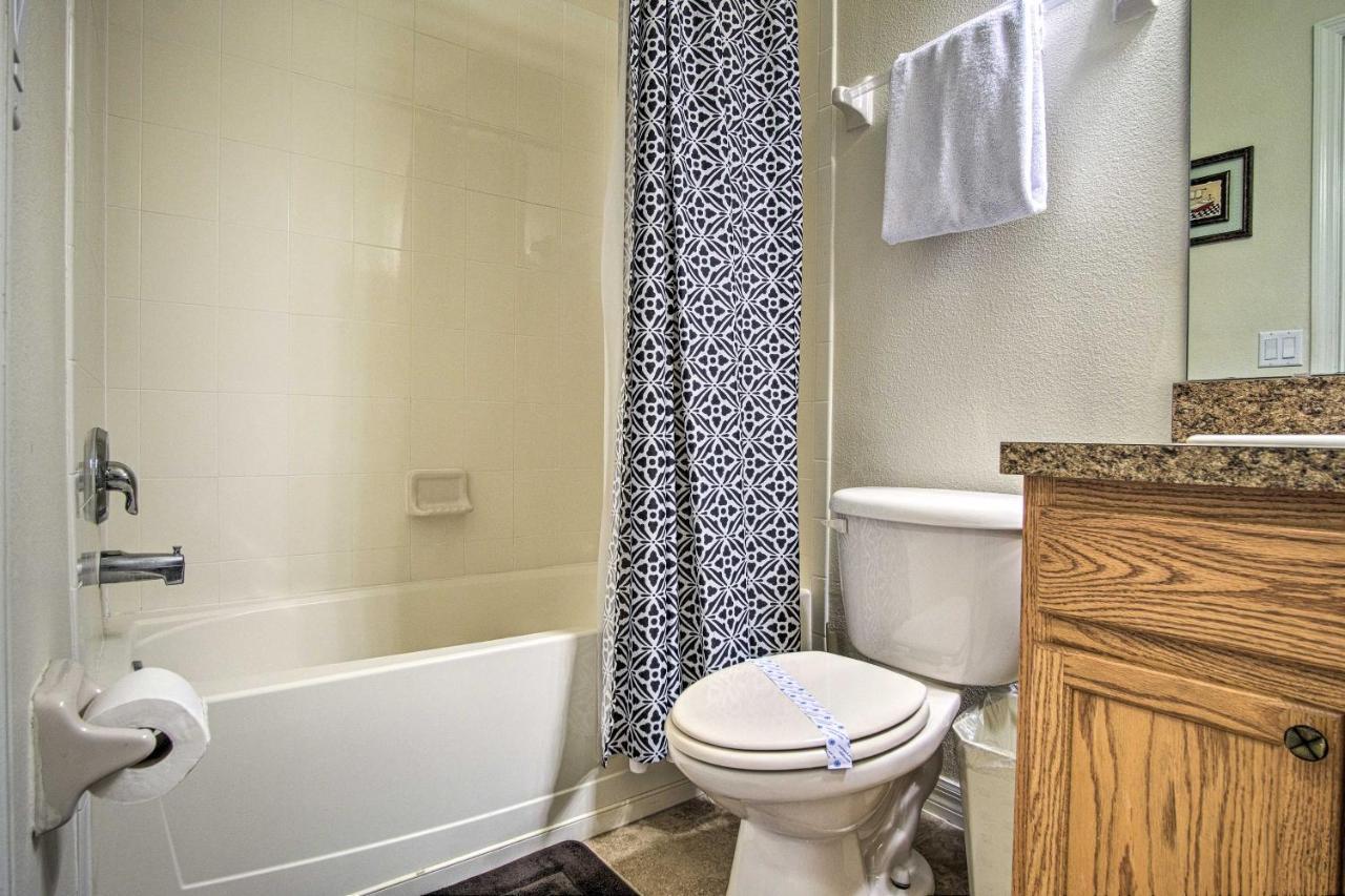 אורלנדו Quiet Condo With Balcony About 2 Miles To Disney World! מראה חיצוני תמונה